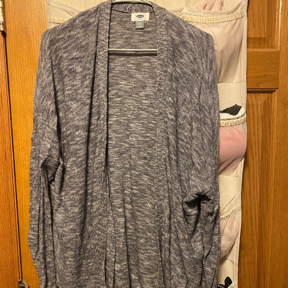 Old Navy grey cardigan, size XXL.